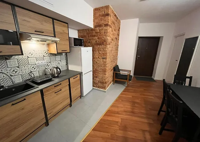 Hostel Woku